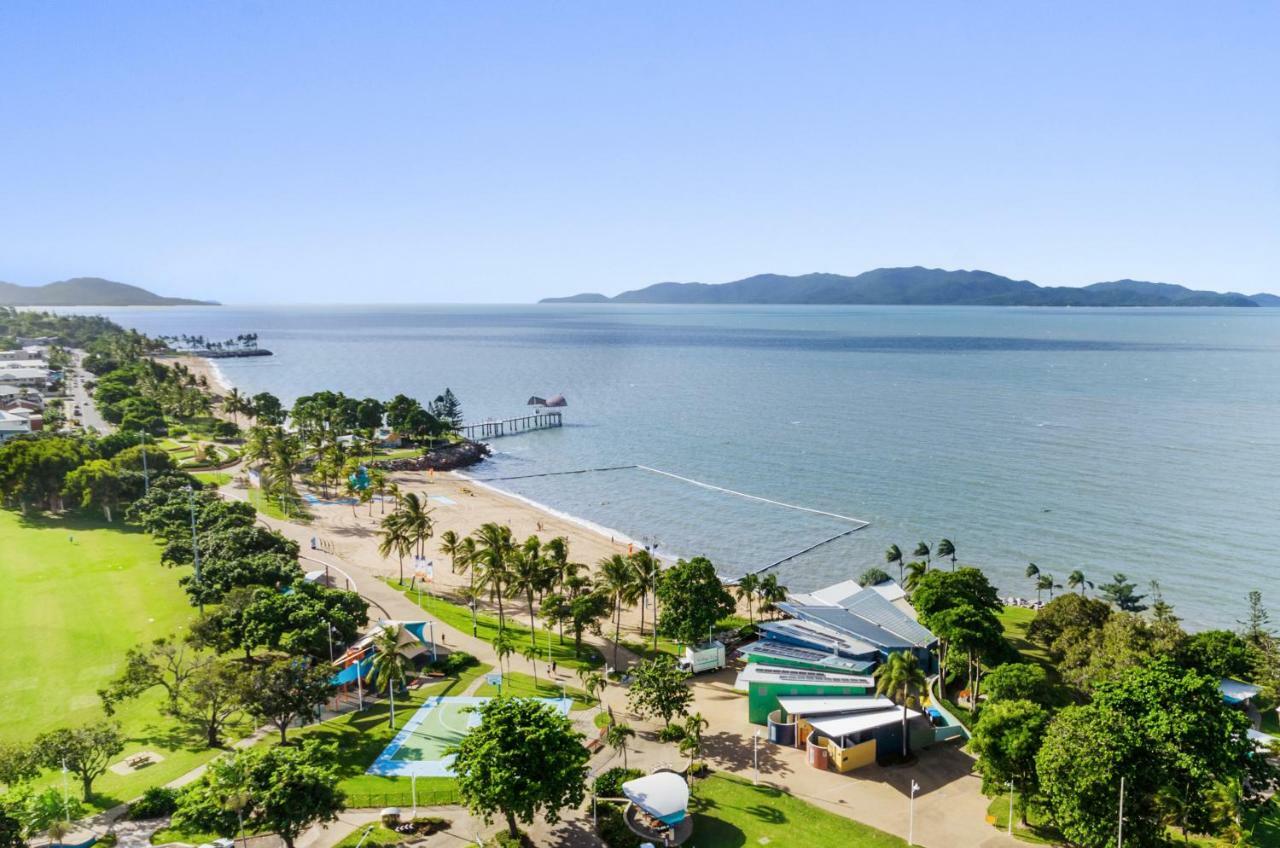 Aquarius On The Beach Townsville Zewnętrze zdjęcie